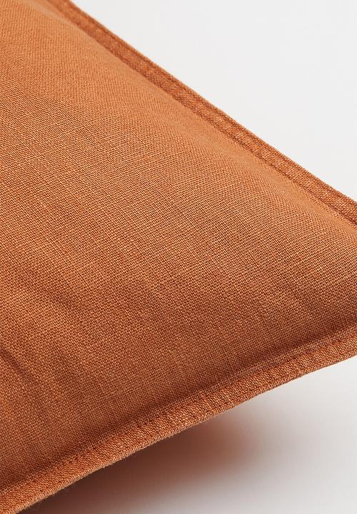 H&M - Washed linen cushion cover - brown