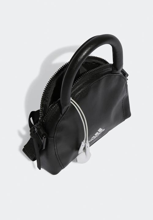 adidas Performance - Pu kettle bag - black & white