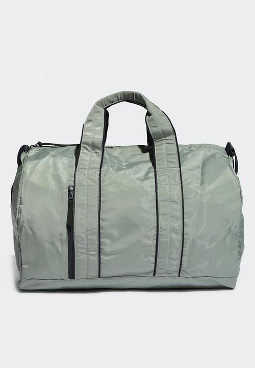 adidas Performance - W studio duffel-silver green, legend ink & white