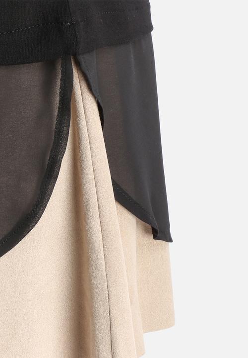 Pieces - Adoa Top