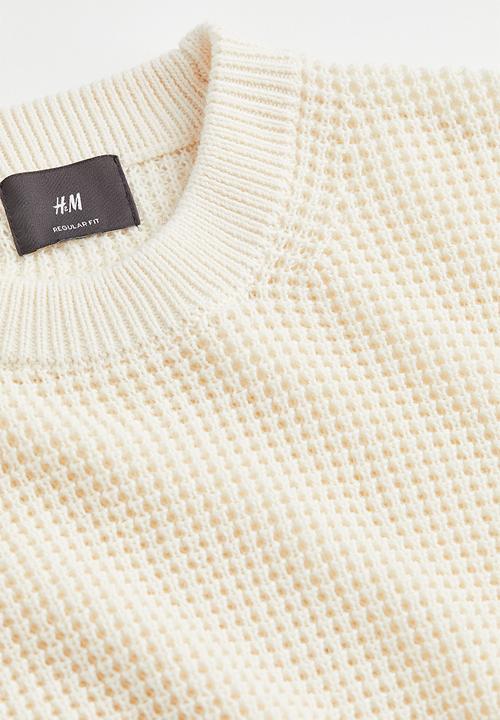 H&M - Regular fit waffle-knit jumper - cream