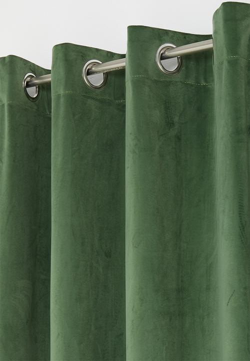 Sixth Floor - Velvet eyelet curtain 2 pack - moss green
