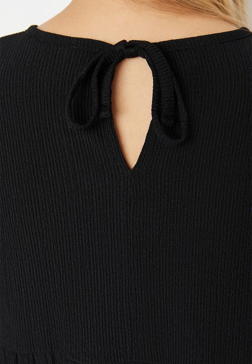Trendyol - Ruffle detail knit dress - black