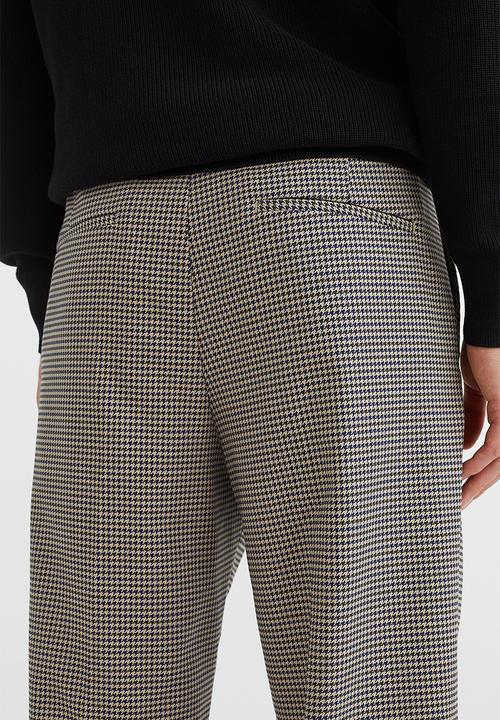 H&M - Relaxed fit suit trousers - light beige/dogtooth patterned