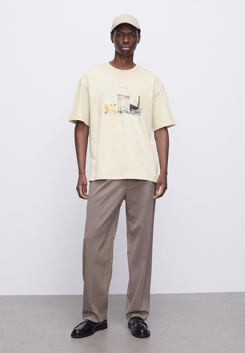 H&M - Relaxed fit printed T-shirt - light beige/beach