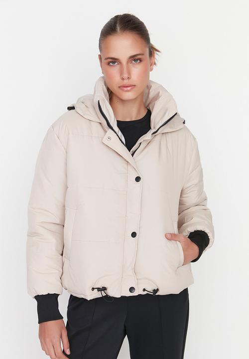 Trendyol - Oversized hooded zippered puffer jacket - beige