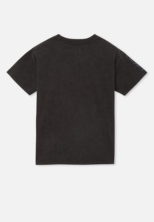 Cotton On - Sami short sleeve  embellished tee - phantom & live wild