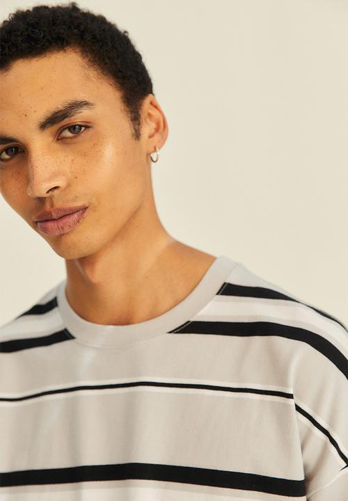H&M - Oversized fit cotton T-shirt - light grey/striped