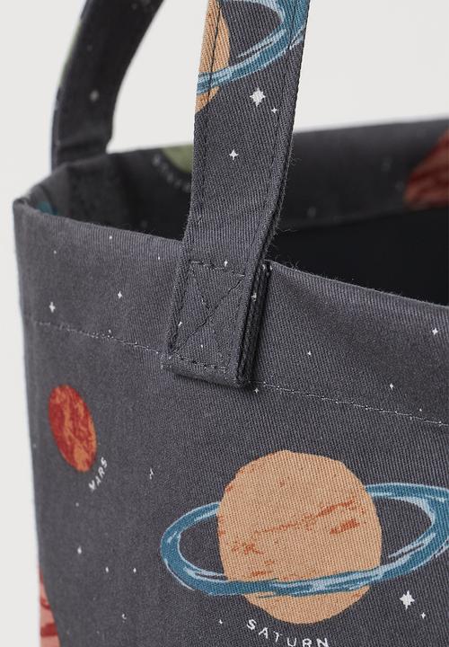 H&M - Printed storage basket - grey/multi I