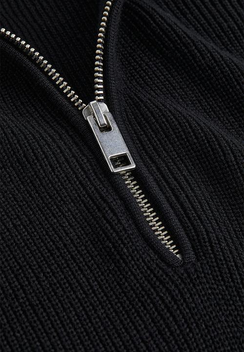H&M - Slim fit jumper - black