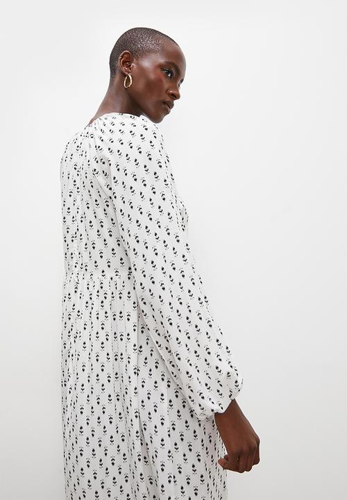 Superbalist - Tiered boho maxi dress - white & black 