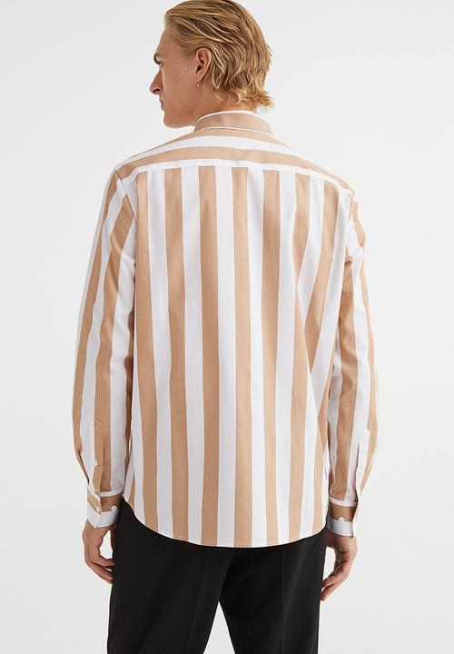 H&M - Regular fit shirt - beige/striped