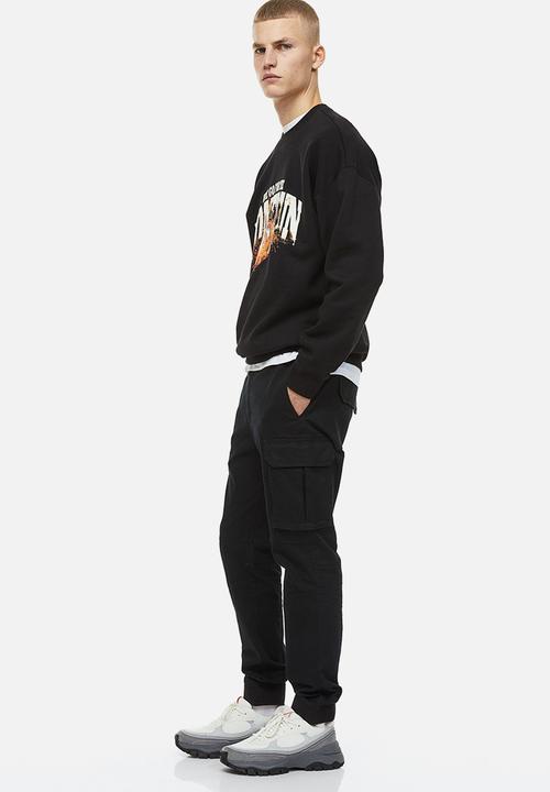 H&M - Skinny fit cargo joggers - black
