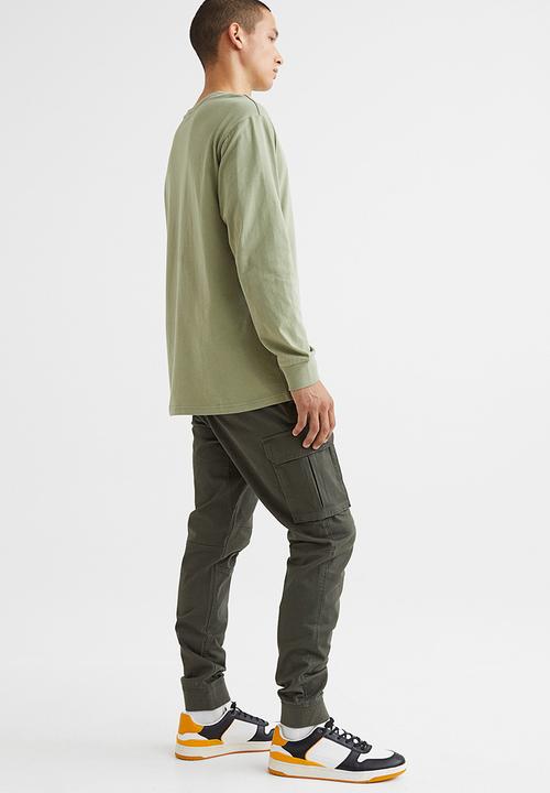 H&M - Skinny fit cargo joggers - khaki green