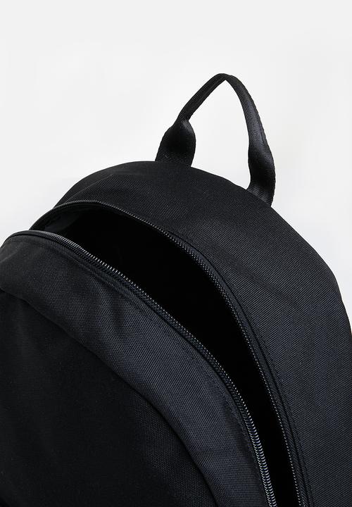 Superdry. - Code essential montana - black