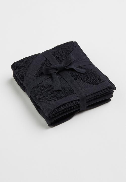 H&M - 2-pack guest towels - black