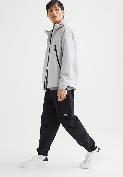 H&M - Relaxed fit cotton cargo joggers - black