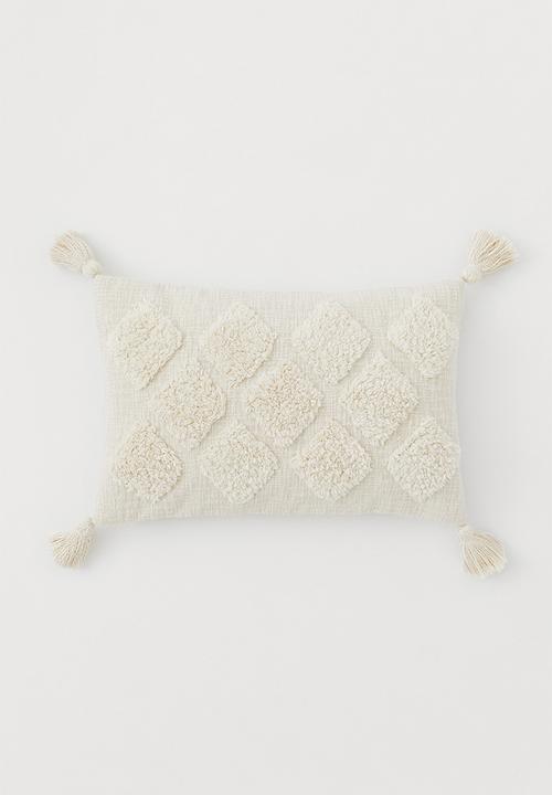H&M - Tasselled cushion cover - white