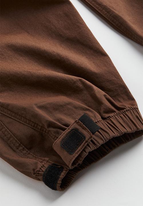 H&M - Relaxed fit cotton cargo joggers - brown
