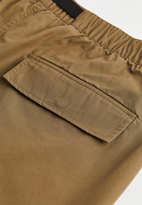 H&M - Relaxed fit belted trousers - dark khaki green