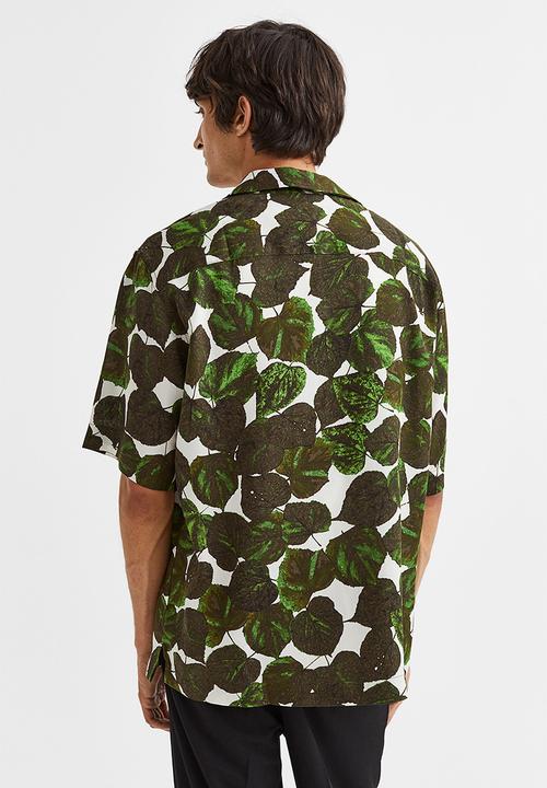 H&M - Relaxed fit lyocell resort shirt - green/leaves