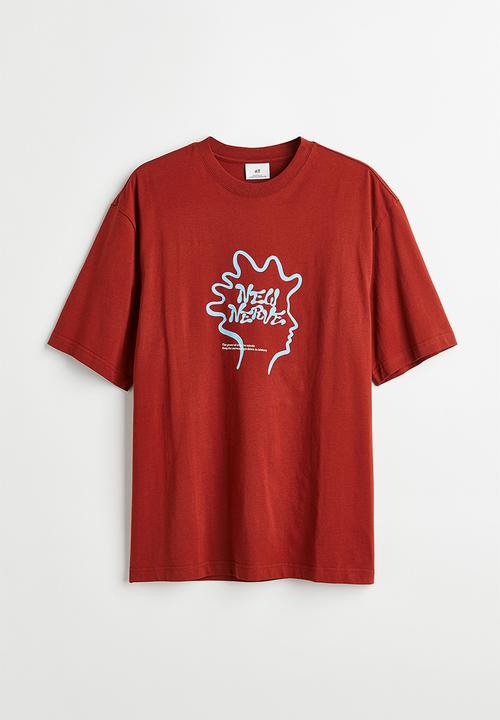 H&M - Relaxed fit printed T-shirt - rust red/new nerve