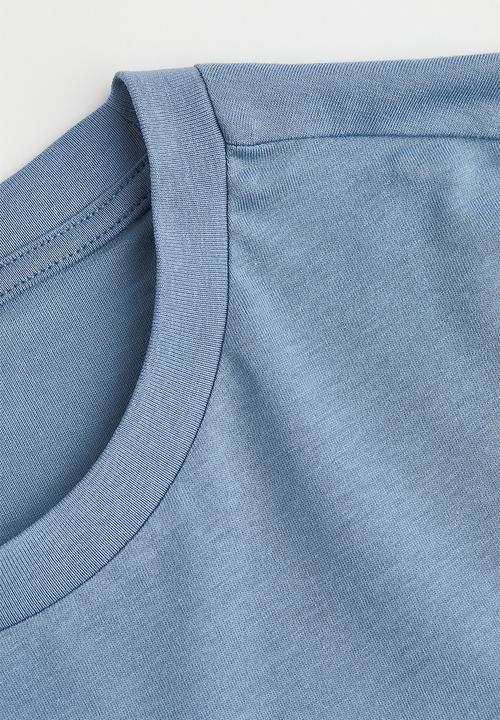 H&M - Regular fit round-neck T-shirt - blue
