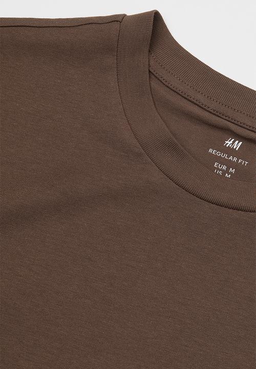 H&M - Regular fit round-neck T-shirt - brown