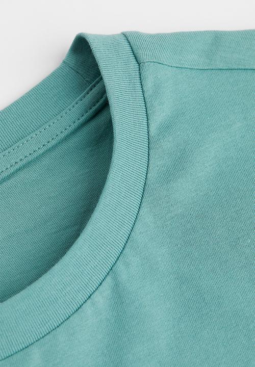H&M - Regular fit round-neck T-shirt - turquoise