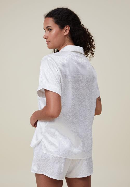 Cotton On - Body jacquard satin sleep set - white jacquard