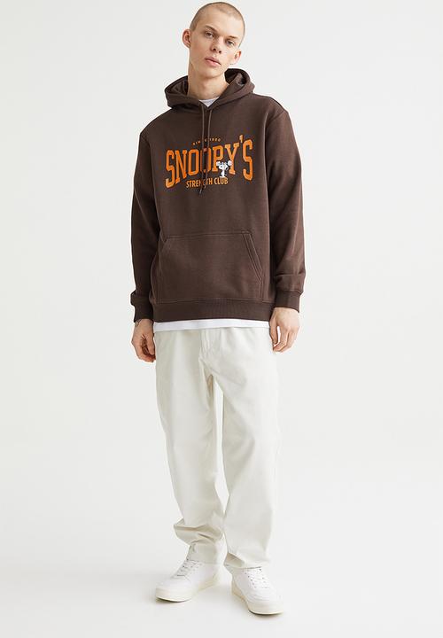 H&M - Regular fit hoodie - dark brown/snoopy