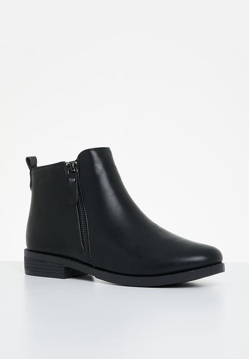 edit - Malibu ankle boot - black