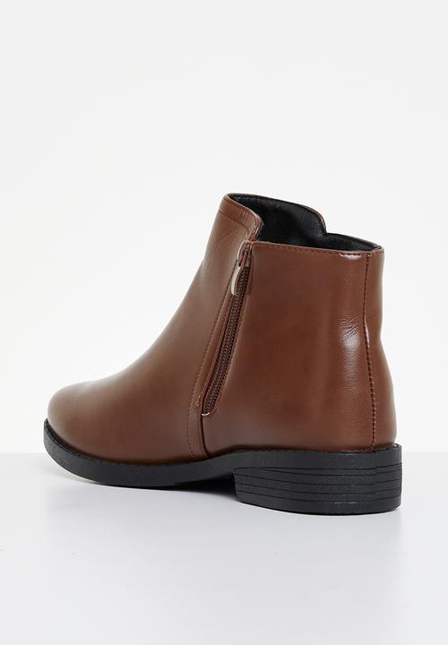 edit - Nuria ankle boot - tan