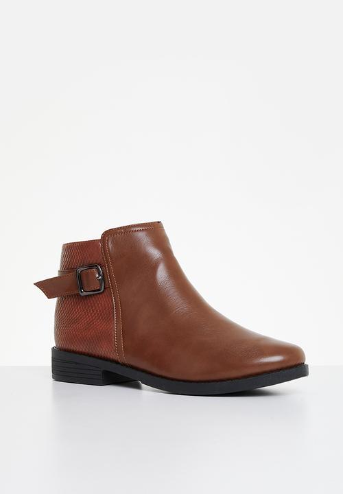 edit - Paradisa ankle boot - brown