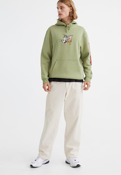H&M - Regular fit hoodie - sage green/tom and jerry