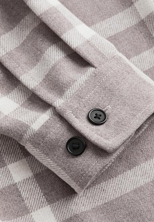 H&M - Twill overshirt - beige/checked 