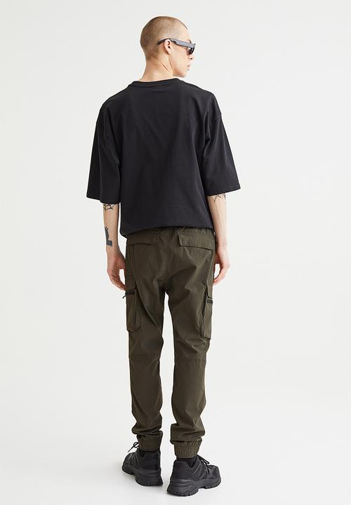 H&M - Skinny fit nylon cargo joggers - dark khaki green