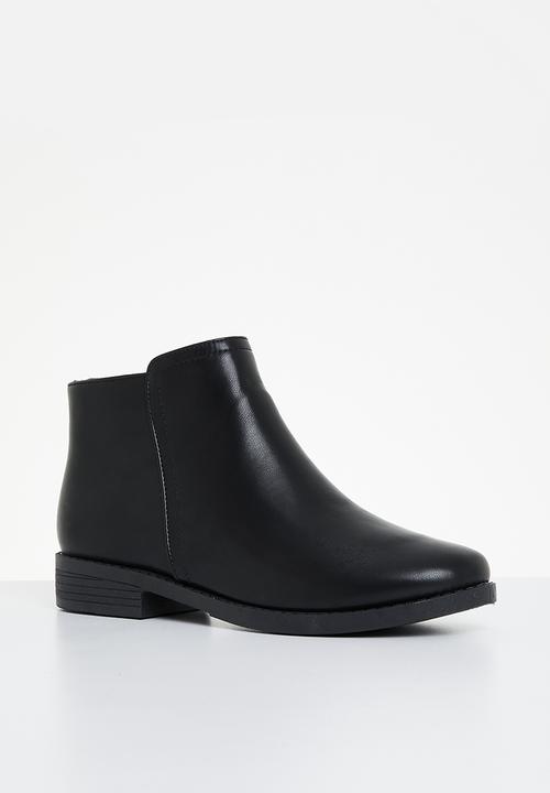 edit - Nuria ankle boot - black
