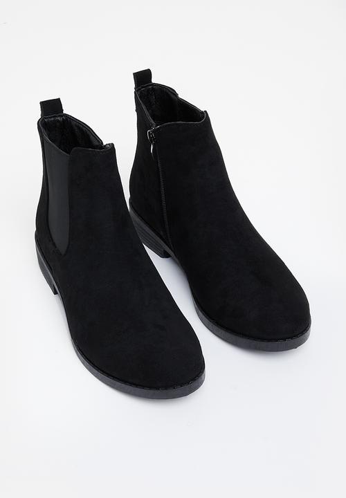 edit - Rabia chelsea boot - black