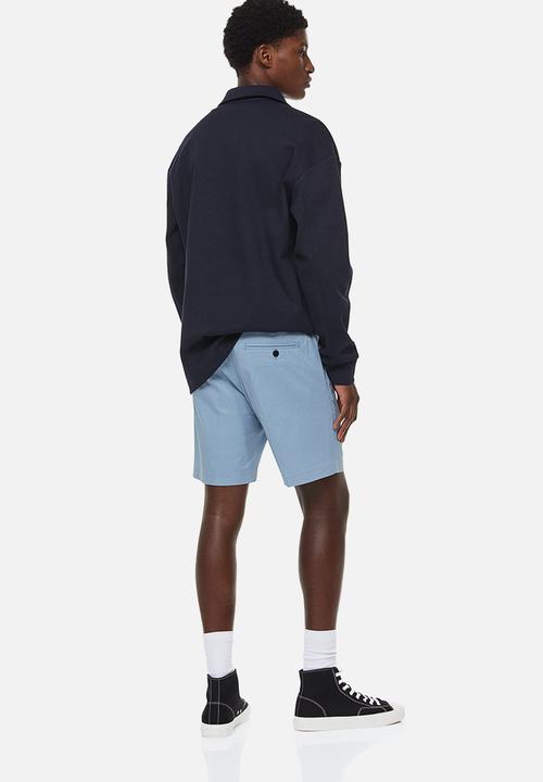 H&M - Regular fit chino shorts - light blue