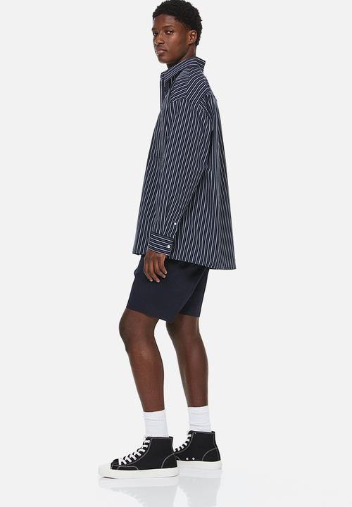 H&M - Regular fit chino shorts - navy blue