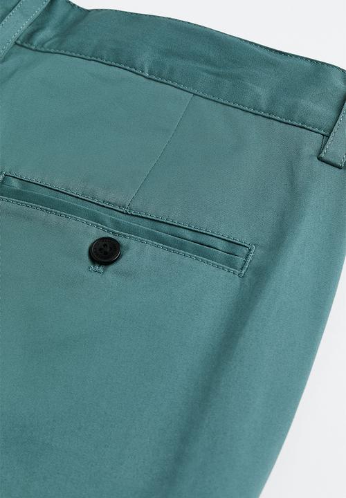 H&M - Regular fit chino shorts - teal
