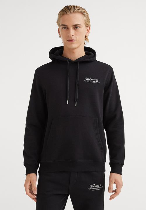 H&M - Regular fit printed hoodie - black