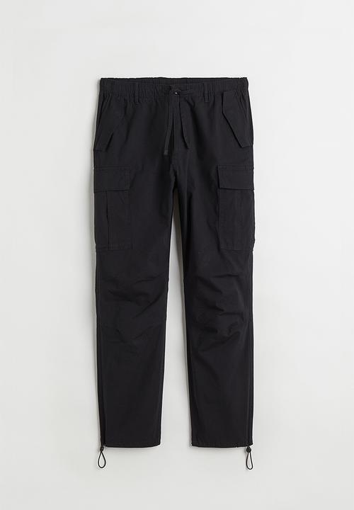 H&M - Regular fit ripstop cargo trouser - black