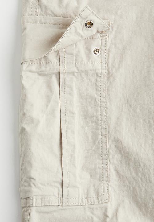 H&M - Regular fit ripstop cargo trousers - light beige