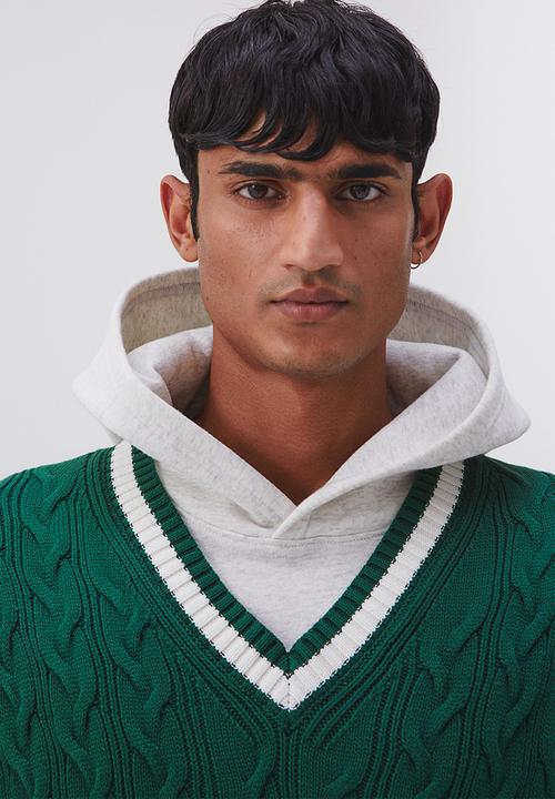 H&M - Relaxed fit cable-knit sweater vest - dark green & white