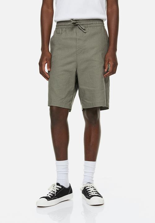 H&M - Loose fit linen-blend shorts - khaki green