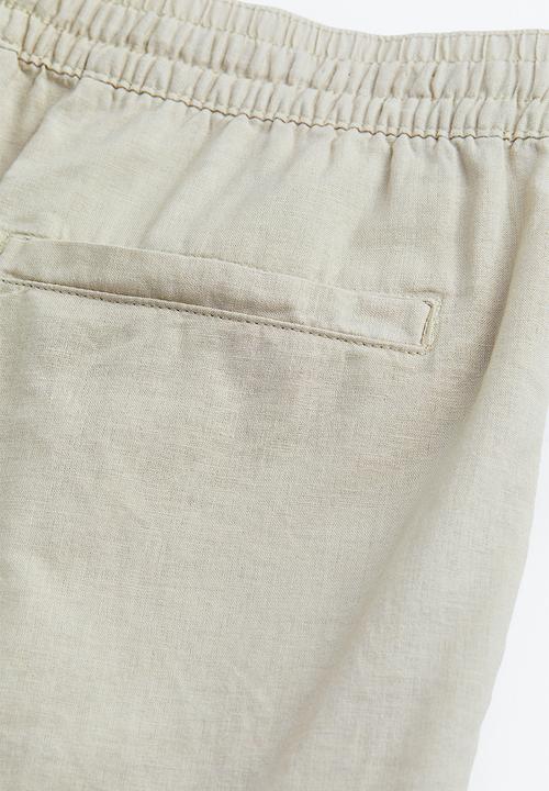 H&M - Loose fit linen-blend shorts - light beige