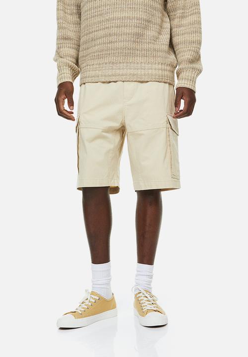H&M - Regular fit cotton cargo shorts - light beige