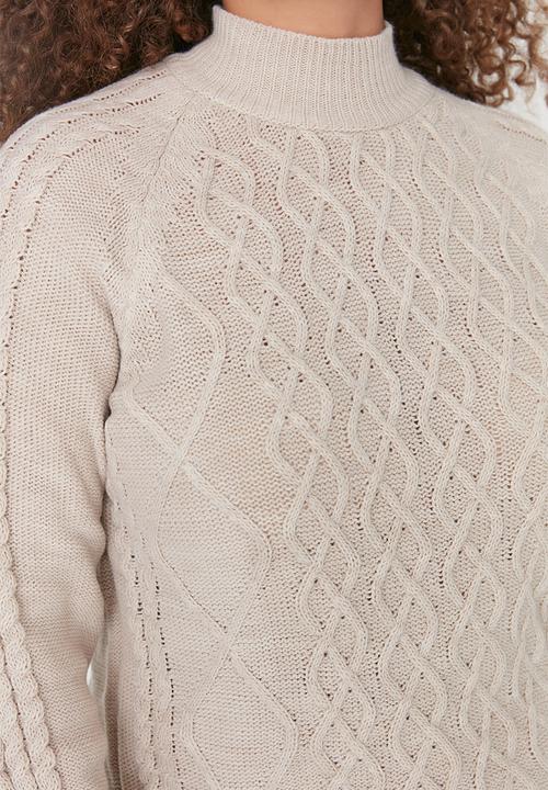 Trendyol - Plus crew neck knit sweater - beige